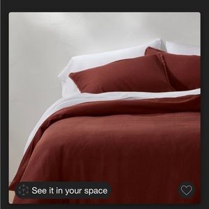 New full/queen duvet set in the color Clay